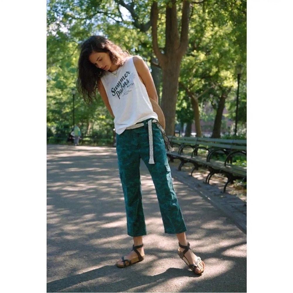 By Anthropologie Austin Teal Green Camouflage Cargo High Rise Cropped Pants 28